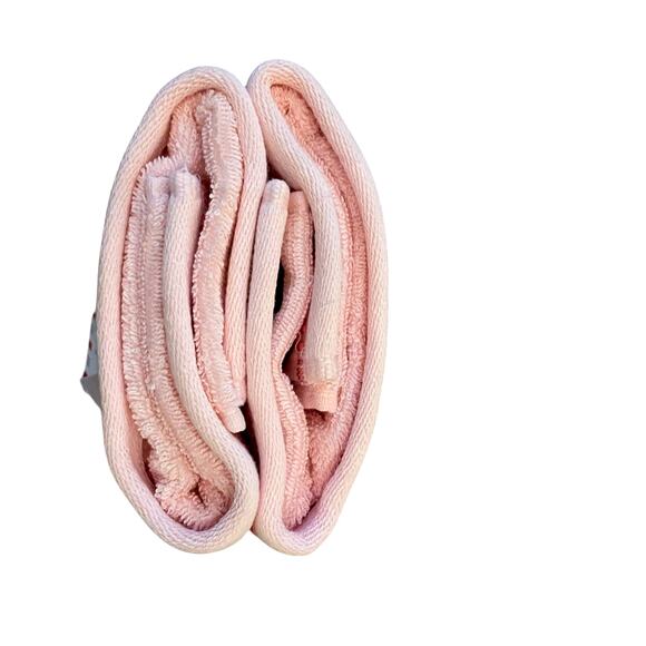 Set of 2 Pink Christmas Hand Towels Peppermint Candy Cane Bow 100% Cotton NEW - Picture 8 of 10